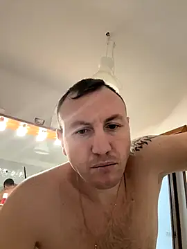 Snapshot of danicohoney chatting on November 15, 2025, 11:14 am danicohoney online show from November 15, 2025, 11:14 am