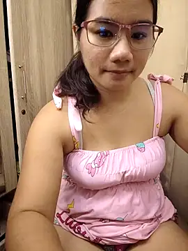 Kissy07 online show from October 8, 2025, 10:50 am