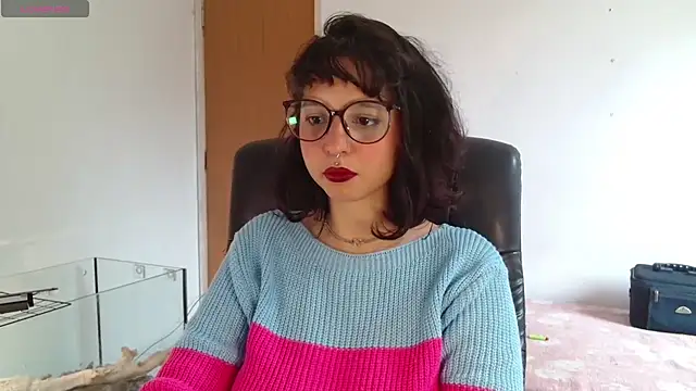 myamillor online show from September 25, 2025, 1:06 pm