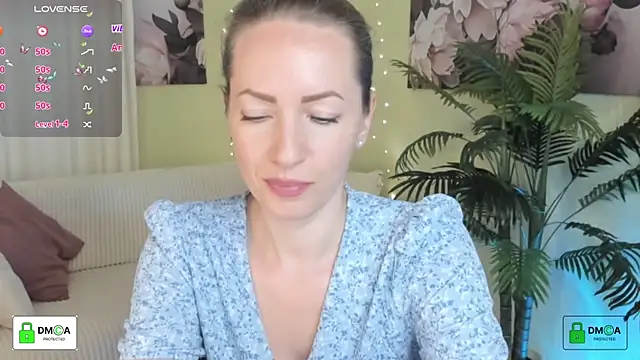 Queenymel online show from April 4, 2026, 3:18 pm