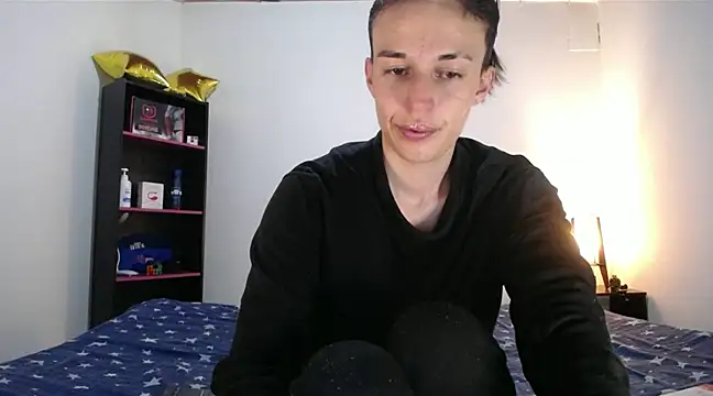 Snapshot of Cocain_Atenea chatting on February 14, 2025, 7:12 pm Cocain Atenea online show from February 14, 2025, 7:12 pm