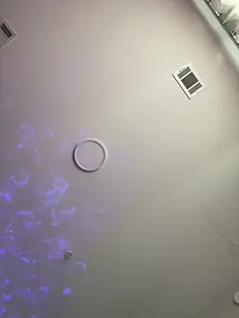 Snapshot of BigFineSelena chatting on March 1, 2025, 6:54 pm BigFineSelena online show from March 1, 2025, 6:54 pm