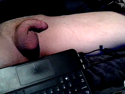 Snapshot of goodick4u28 chatting on December 16, 2025, 1:43 am goodick4u28 online show from December 16, 2025, 1:43 am