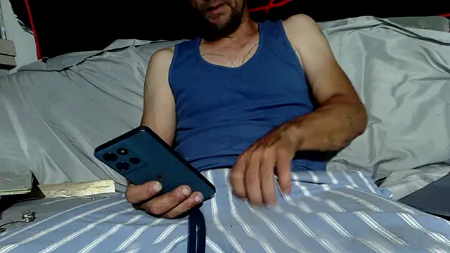Snapshot of goodick4u28 chatting on May 15, 2026, 4:32 am goodick4u28 online show from May 15, 2026, 4:32 am