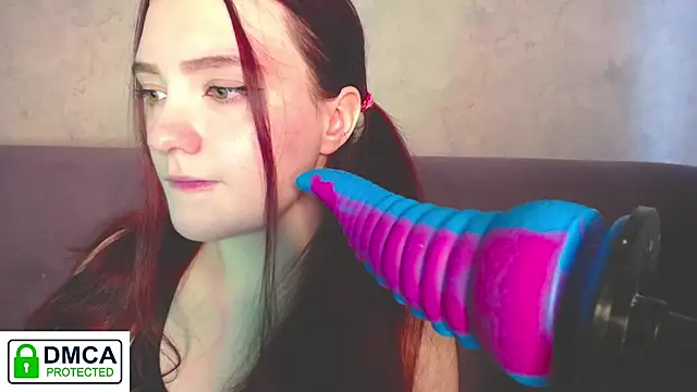 Snapshot of Alyssa___Scarlet chatting on February 13, 2025, 10:23 am Alyssa Scarlet online show from February 13, 2025, 10:23 am