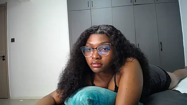 Pretty Liya08 online show from May 14, 2026, 8:50 pm