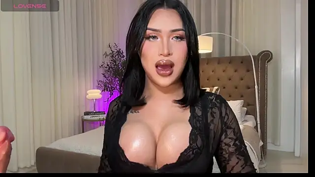 Your Majesty Tyra online show from February 15, 2026, 7:51 am