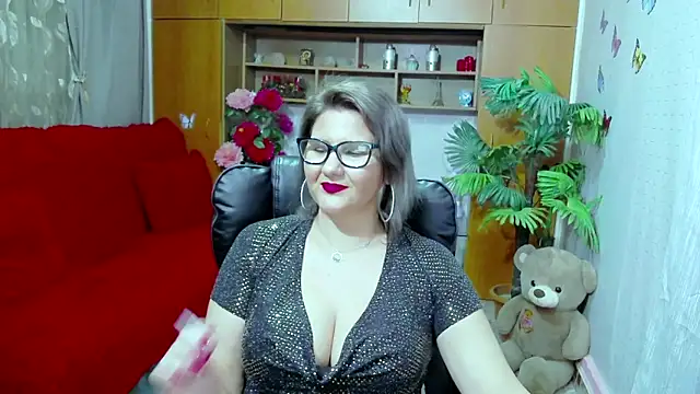 LucilleFenlys online show from December 8, 2024, 1:30 am