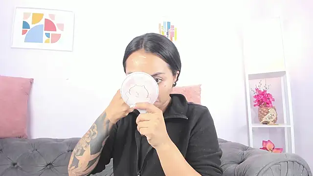 Snapshot of miss_soffi_ chatting on March 15, 2025, 12:13 pm miss soffi  online show from March 15, 2025, 12:13 pm