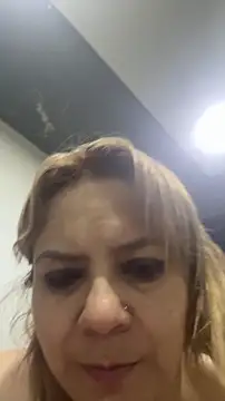 Snapshot of Anasabroza chatting on October 10, 2025, 6:03 am Anasabroza online show from October 10, 2025, 6:03 am