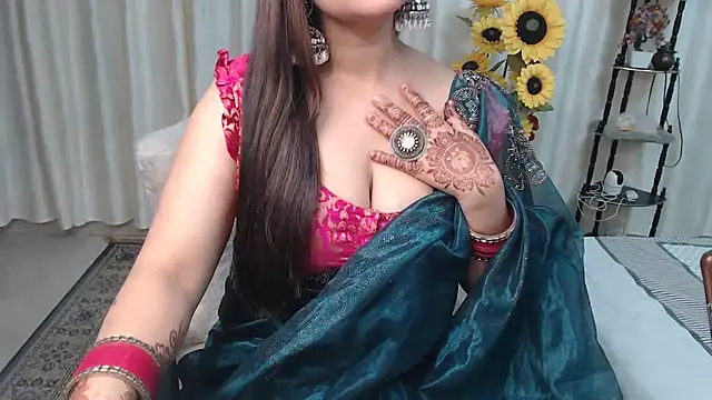 Snapshot of mahimagicdoll_DESI chatting on February 6, 2025, 11:53 am mahimagicdoll DESI online show from February 6, 2025, 11:53 am