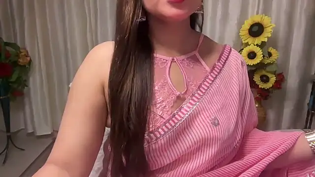 Snapshot of mahimagicdoll_DESI chatting on February 15, 2025, 10:00 am mahimagicdoll DESI online show from February 15, 2025, 10:00 am