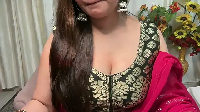 Snapshot of mahimagicdoll_DESI chatting on February 23, 2025, 5:50 pm mahimagicdoll DESI online show from February 23, 2025, 5:50 pm