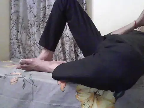 Desi Rider Aadi online show from October 29, 2025, 4:39 pm