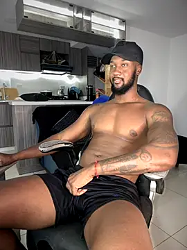 blackdrey18 online show from September 13, 2025, 2:06 pm