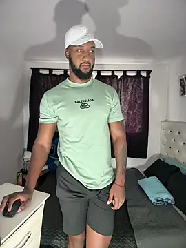 Snapshot of blackdrey18 chatting on March 25, 2026, 12:59 pm blackdrey18 online show from March 25, 2026, 12:59 pm