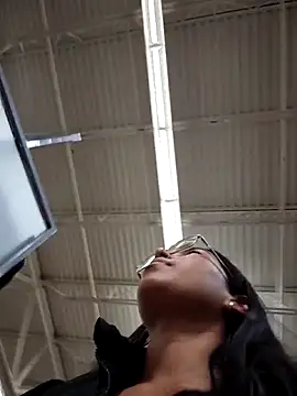 SheenaBrooke online show from October 9, 2025, 6:19 pm