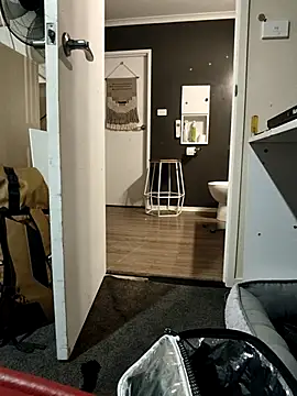 TheTree13 online show from March 29, 2026, 9:11 am