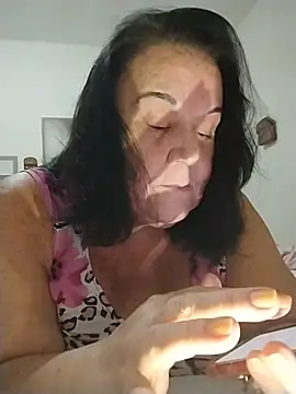 Snapshot of Yaya_Mineira chatting on May 26, 2026, 11:14 pm Yaya Mineira online show from May 26, 2026, 11:14 pm