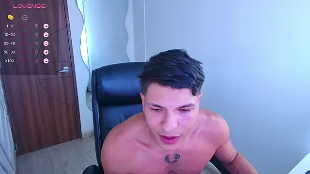 Snapshot of harrisoncuper chatting on March 1, 2026, 9:15 pm harrisoncuper online show from March 1, 2026, 9:15 pm