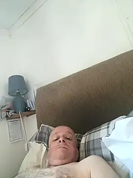 locallad88 online show from September 21, 2025, 7:35 am