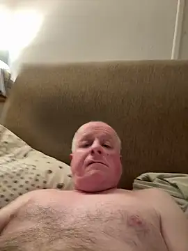 locallad88 online show from February 10, 2025, 5:19 pm