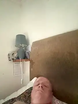 locallad88 online show from October 3, 2025, 7:54 am