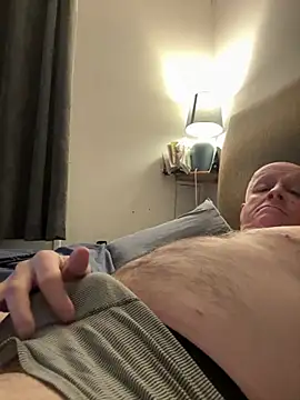 locallad88 online show from February 2, 2026, 8:08 pm