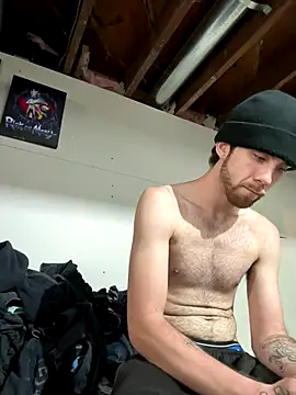 KcCumz19 online show from November 16, 2025, 8:57 pm