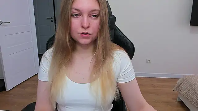 Snapshot of stacy_miracle chatting on February 5, 2026, 10:44 am stacy miracle online show from February 5, 2026, 10:44 am