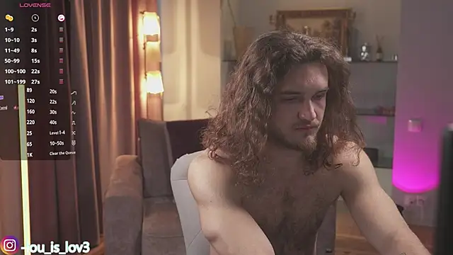 Snapshot of Louis_Karlos chatting on September 15, 2025, 4:02 am Louis Karlos online show from September 15, 2025, 4:02 am