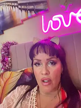 Snapshot of Lolaley2 chatting on February 21, 2026, 4:53 pm Lolaley2 online show from February 21, 2026, 4:53 pm