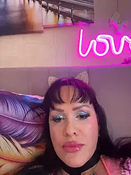 Snapshot of Lolaley2 chatting on February 7, 2026, 1:41 pm Lolaley2 online show from February 7, 2026, 1:41 pm