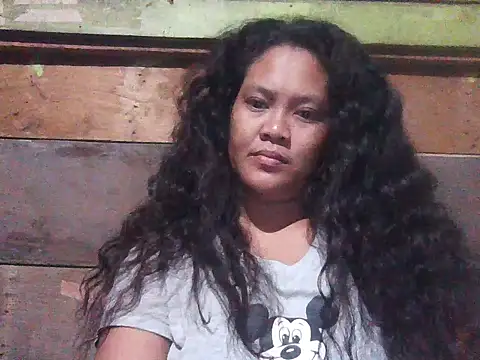 Snapshot of Ericababes chatting on April 5, 2026, 9:32 pm Ericababes online show from April 5, 2026, 9:32 pm