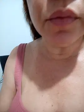 Snapshot of CASADASIGILO2 chatting on January 12, 2026, 9:05 am CASADASIGILO2 online show from January 12, 2026, 9:05 am