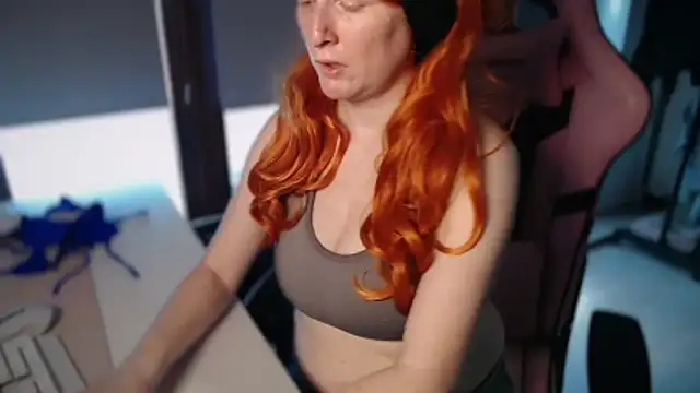 Exotic-Desire online show from April 30, 2026, 8:43 am