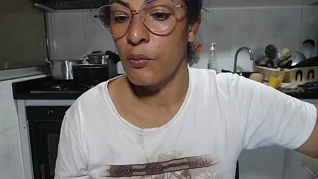 Snapshot of kateleyagrey chatting on March 5, 2026, 12:29 am kateleyagrey online show from March 5, 2026, 12:29 am