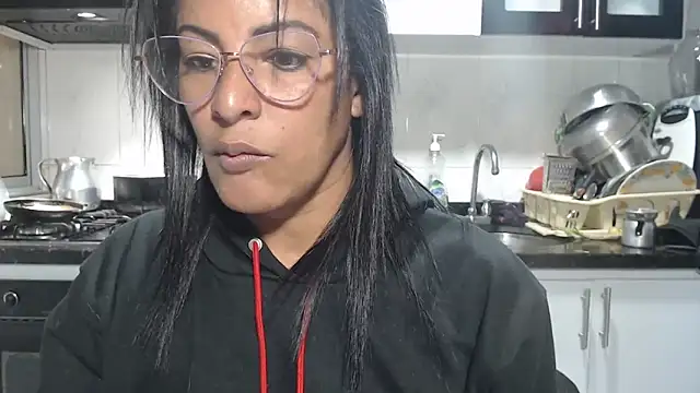 Snapshot of kateleyagrey chatting on May 2, 2026, 8:36 pm kateleyagrey online show from May 2, 2026, 8:36 pm
