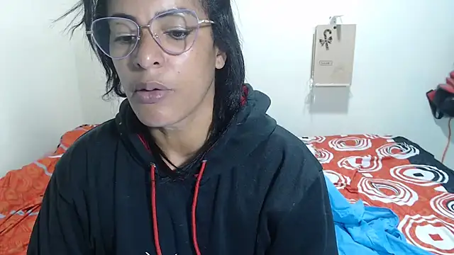 Snapshot of kateleyagrey chatting on May 10, 2026, 9:46 am kateleyagrey online show from May 10, 2026, 9:46 am