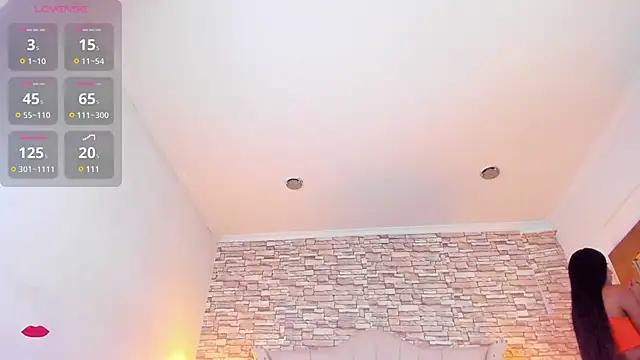 Snapshot of Lucia-sex chatting on February 28, 2025, 8:18 pm Lucia-sex online show from February 28, 2025, 8:18 pm