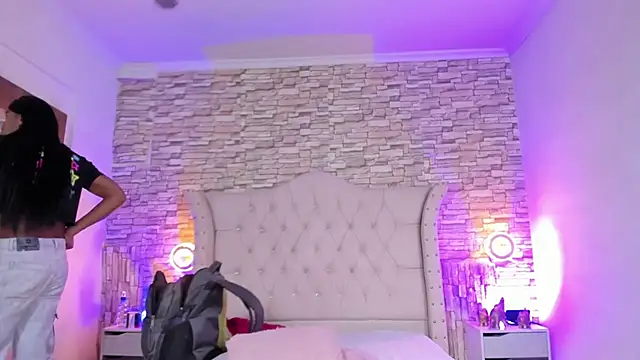 Snapshot of Lucia-sex chatting on January 13, 2026, 8:02 pm Lucia-sex online show from January 13, 2026, 8:02 pm