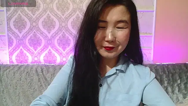 Snapshot of Bet_Lu chatting on March 18, 2025, 3:22 pm Bet Lu online show from March 18, 2025, 3:22 pm