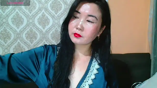 Snapshot of Bet_Lu chatting on February 17, 2025, 3:15 am Bet Lu online show from February 17, 2025, 3:15 am