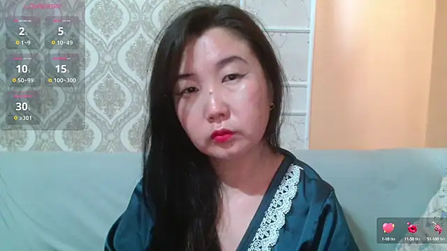 Snapshot of Bet_Lu chatting on March 5, 2025, 4:24 am Bet Lu online show from March 5, 2025, 4:24 am