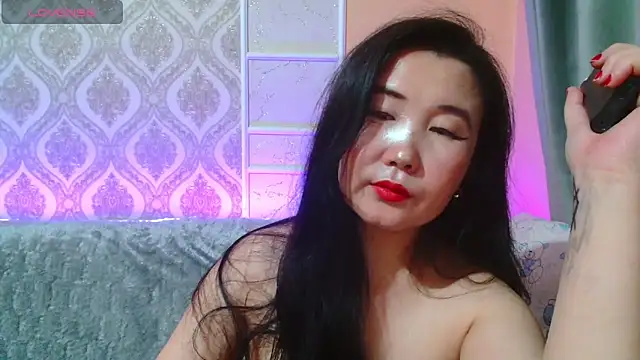 Snapshot of Bet_Lu chatting on March 21, 2025, 1:34 am Bet Lu online show from March 21, 2025, 1:34 am