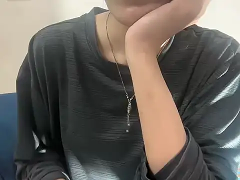 Snapshot of Minal_07 chatting on April 19, 2026, 4:52 pm Minal 07 online show from April 19, 2026, 4:52 pm