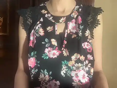 Snapshot of Minal_07 chatting on April 1, 2026, 1:34 pm Minal 07 online show from April 1, 2026, 1:34 pm