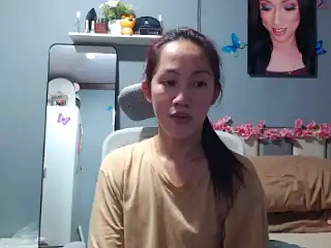 babysuckerxxx online show from June 2, 2026, 4:34 am