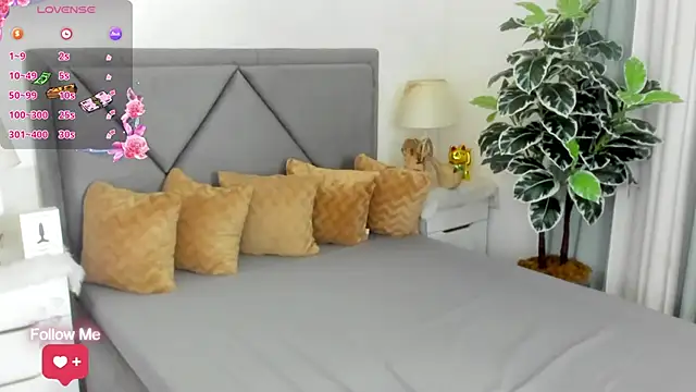 Snapshot of Miss_Cattleya69 chatting on November 19, 2025, 12:38 pm Miss Cattleya69 online show from November 19, 2025, 12:38 pm