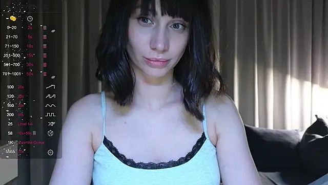 Snapshot of Alice_Wonders chatting on November 30, 2025, 9:15 pm Alice Wonders online show from November 30, 2025, 9:15 pm